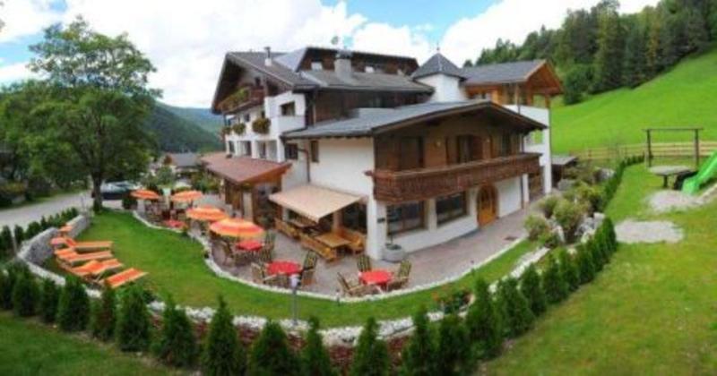 Hotel Monte Paraccia San Vigilio Di Marebbe Exteriér fotografie
